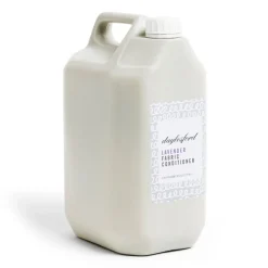 Daylesford Organic Lavender Fabric Conditioner Refill- Cleaning